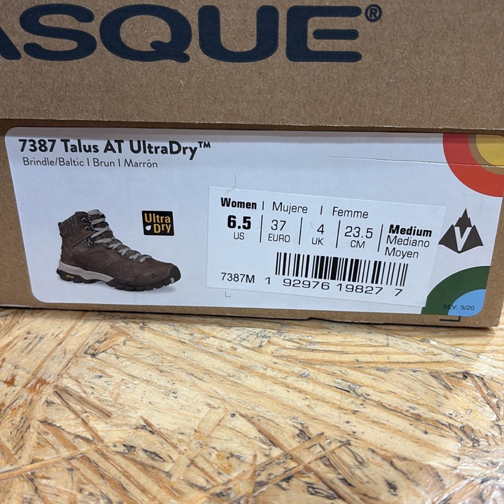Brand new unworn discontinued Vasque Talus AT Ultra Dry waterproof boot. - Picture 5 of 5